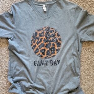 🎈2for$10🎈 Game day tee, basketball